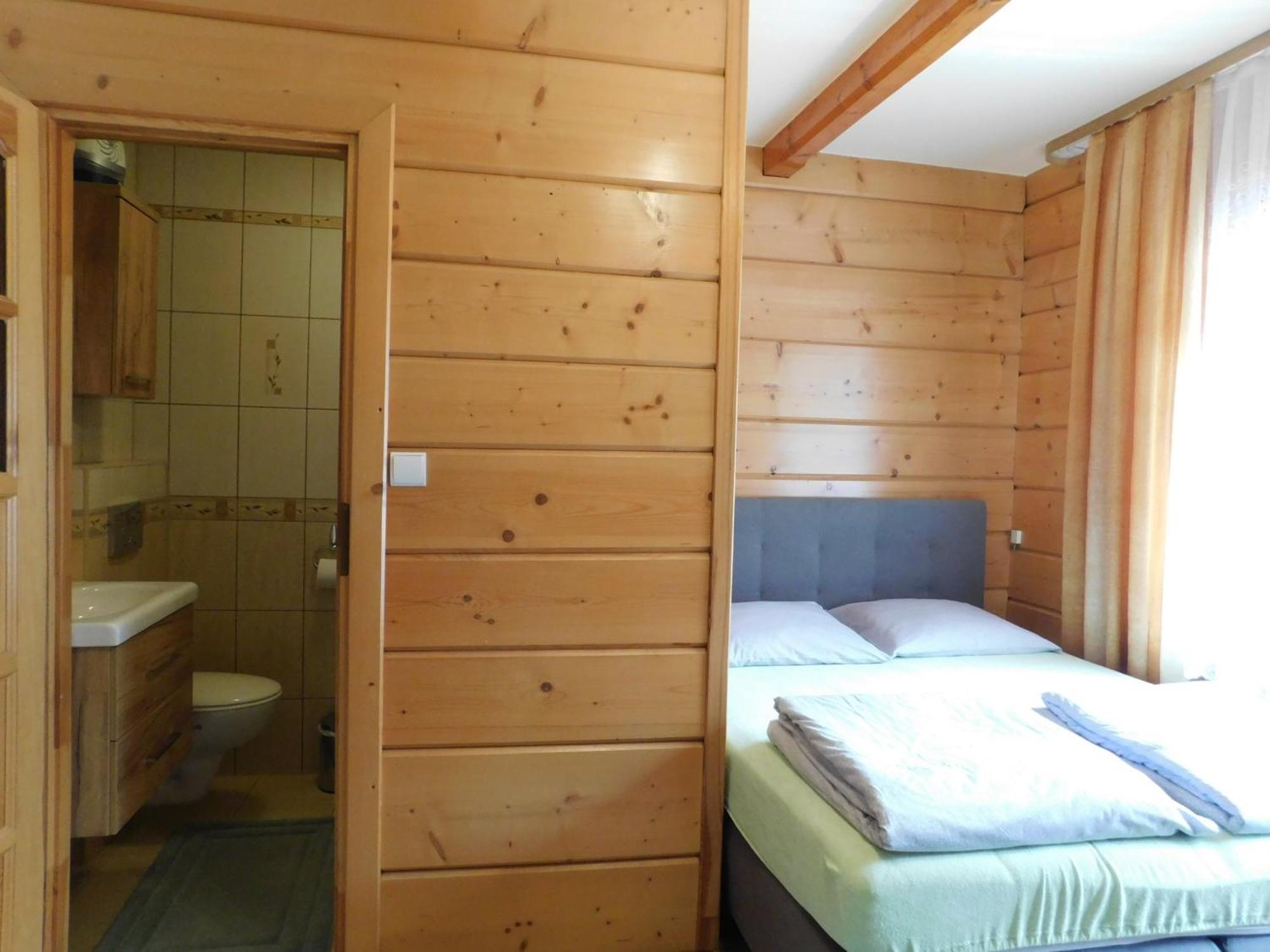 Pokoje Goscinne Monika Zakopane Exterior photo