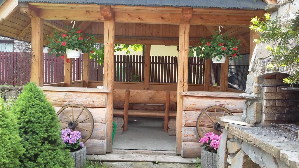 Pokoje Goscinne Monika Zakopane Exterior photo