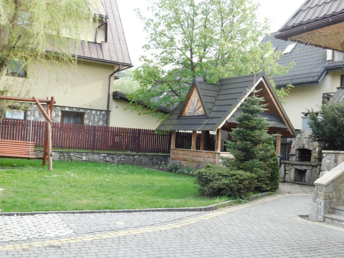 Pokoje Goscinne Monika Zakopane Exterior photo