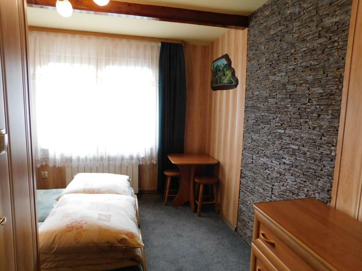 Pokoje Goscinne Monika Zakopane Exterior photo